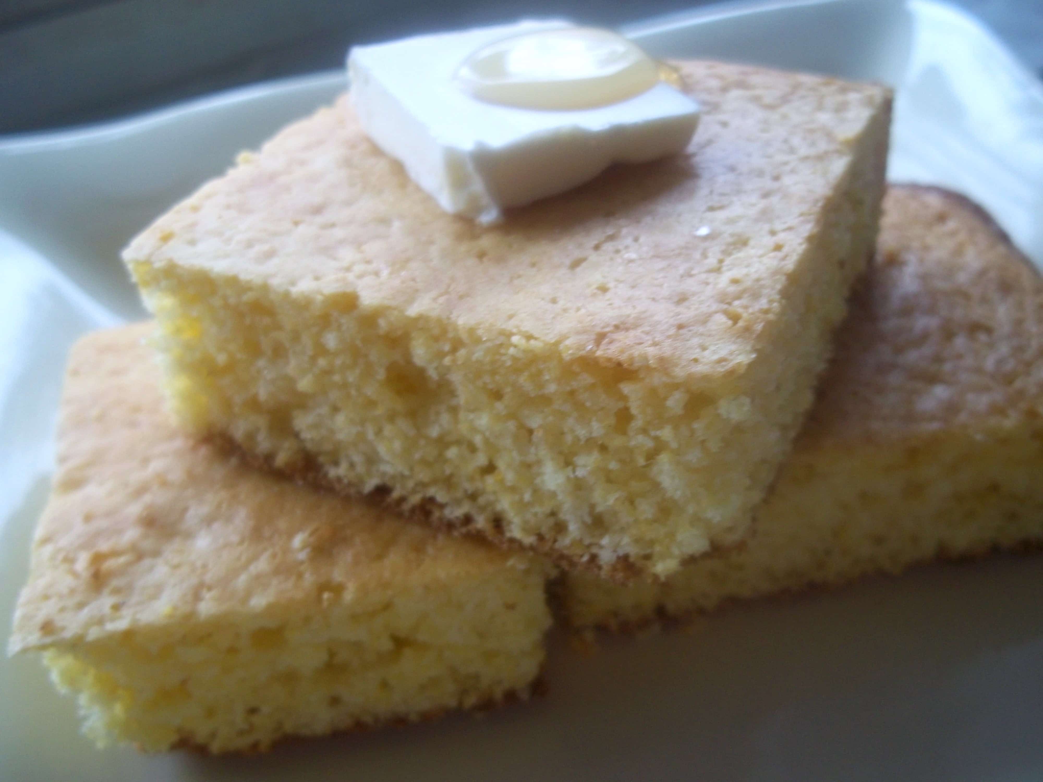 The Perfect Side Dish Cornbread Recipe (Tasty Tuesday)
