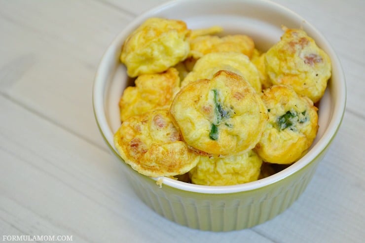 Learning how to make egg omelet bites has made weekend breakfast with the family fun! This is one of my favorite easy breakfast ideas!