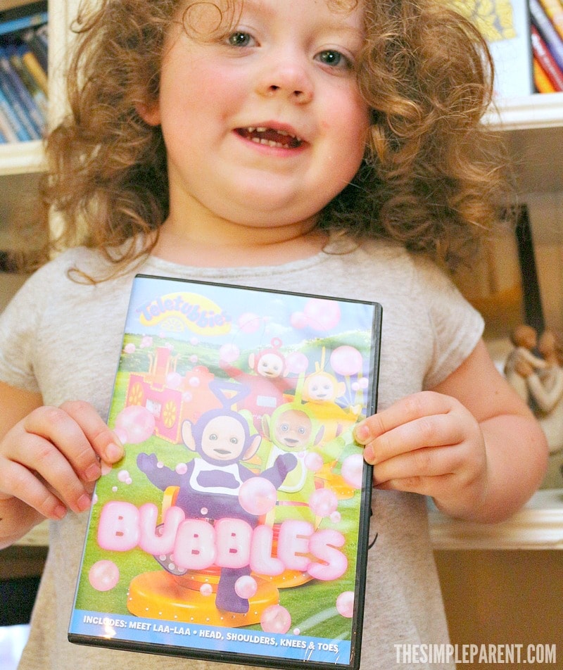 Make preschool bubble art and then enjoy the Teletubbies: Bubbles DVD together!