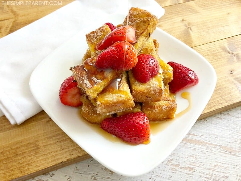 Cinnamon French Toast Sticks are a great family-friendly breakfast idea!