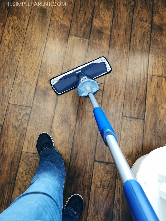 Add mopping to your weekly living room cleaning checklist!