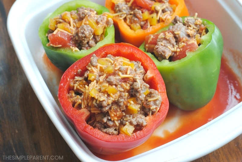 Preparing to bake low carb stuffed peppers without rice.