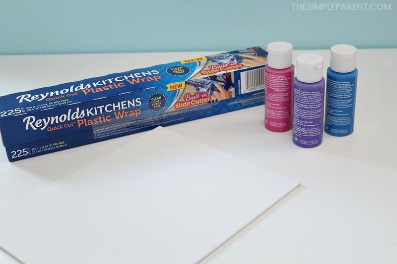 Materials needed for mess free finger painting.