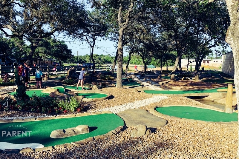 Mini golf course at Splashway Campground