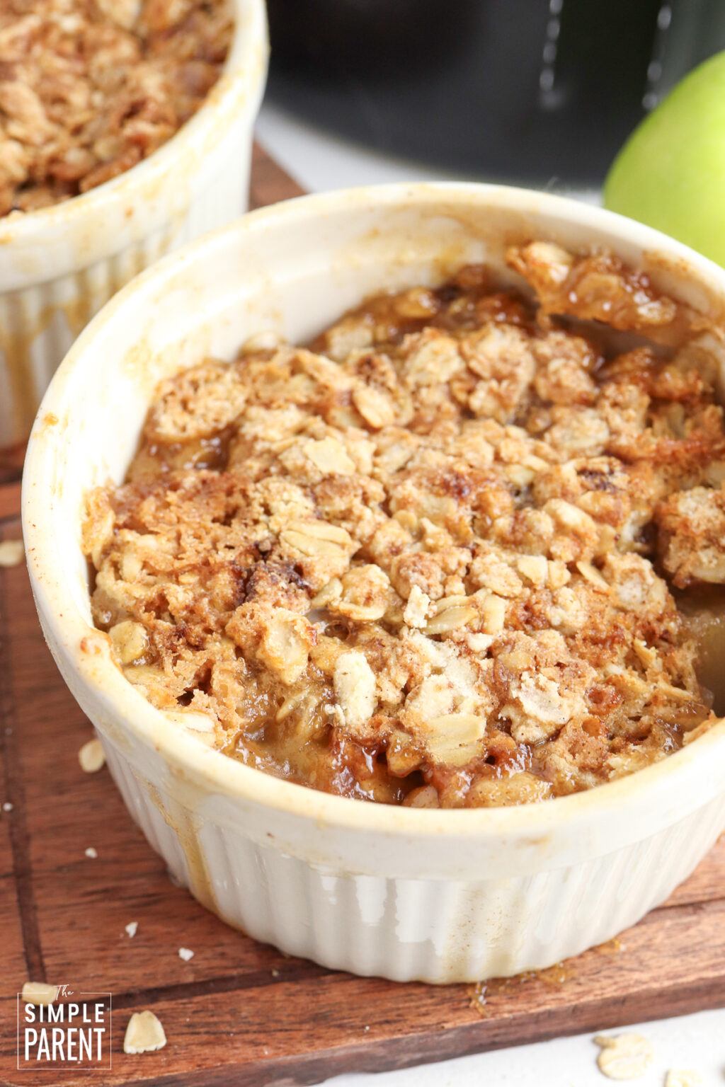 Air Fryer Apple Crisp Recipe (Quick And Easy)