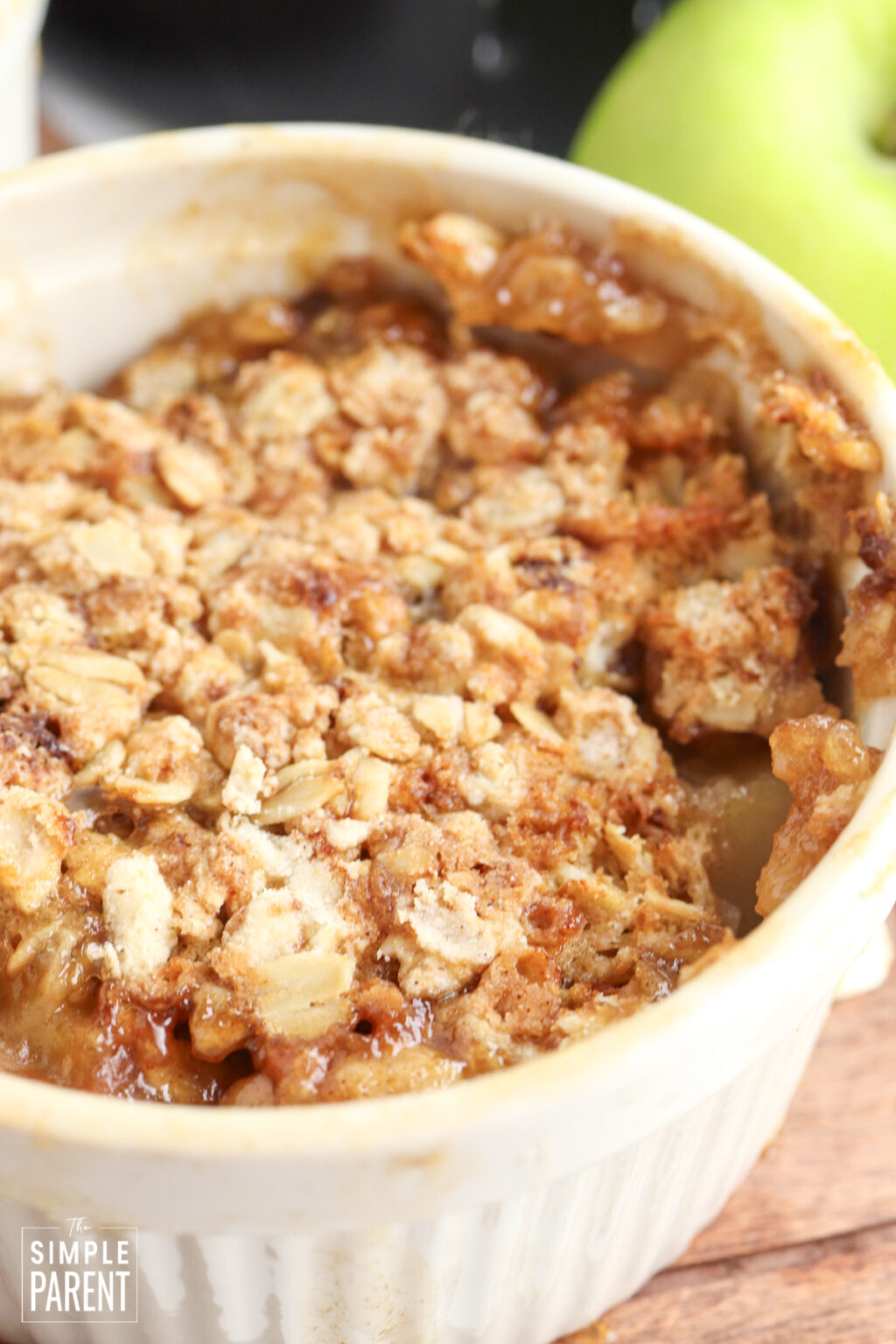 Air Fryer Apple Crisp Recipe (Quick And Easy)