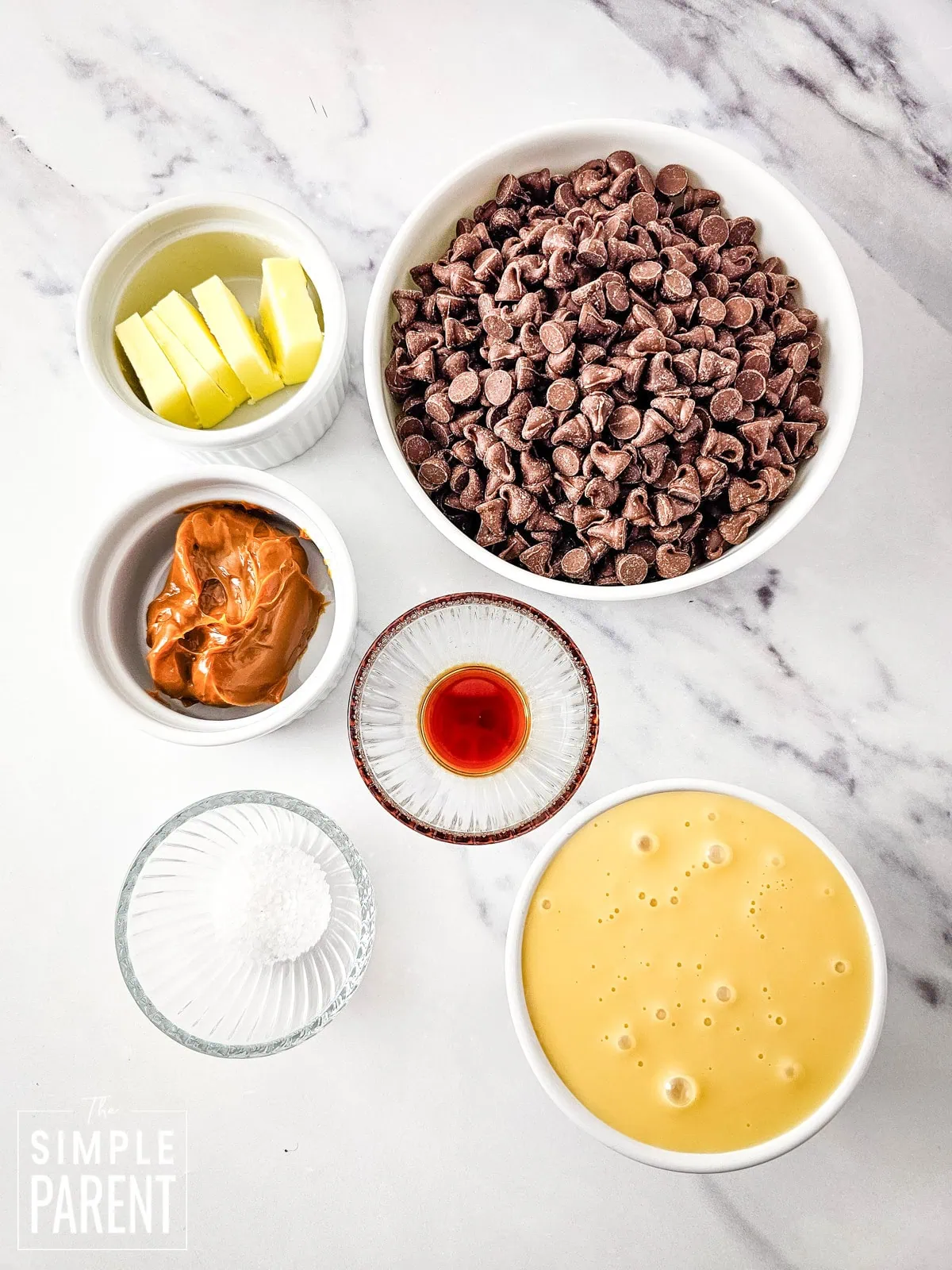 Ingredients to make choclate caramel fudge